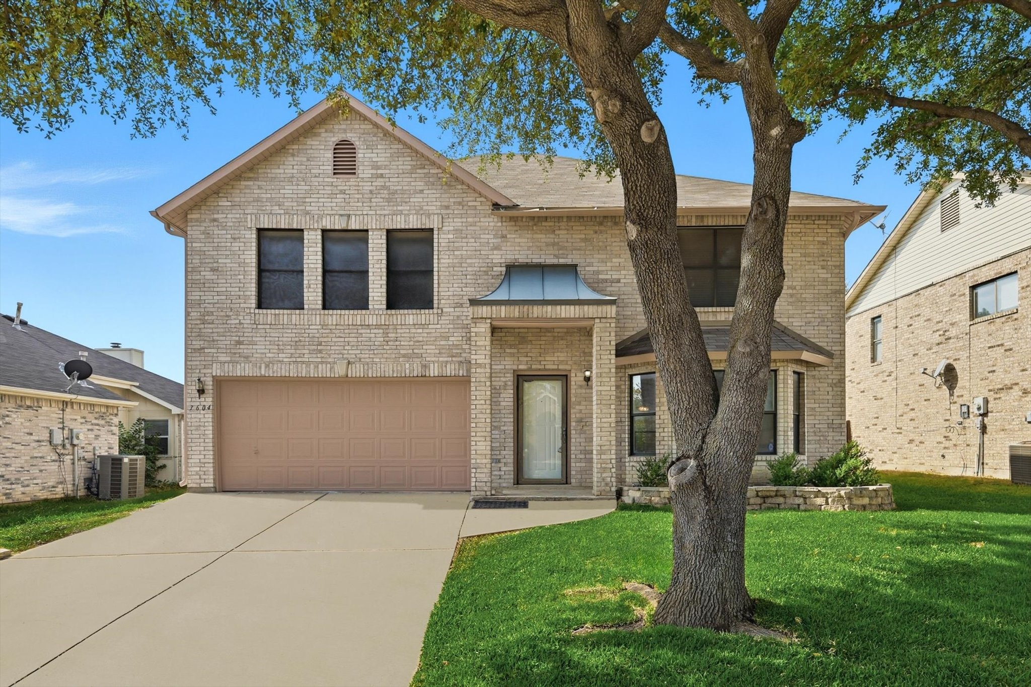 7604 Amsterdam Lane Arlington TX 76002