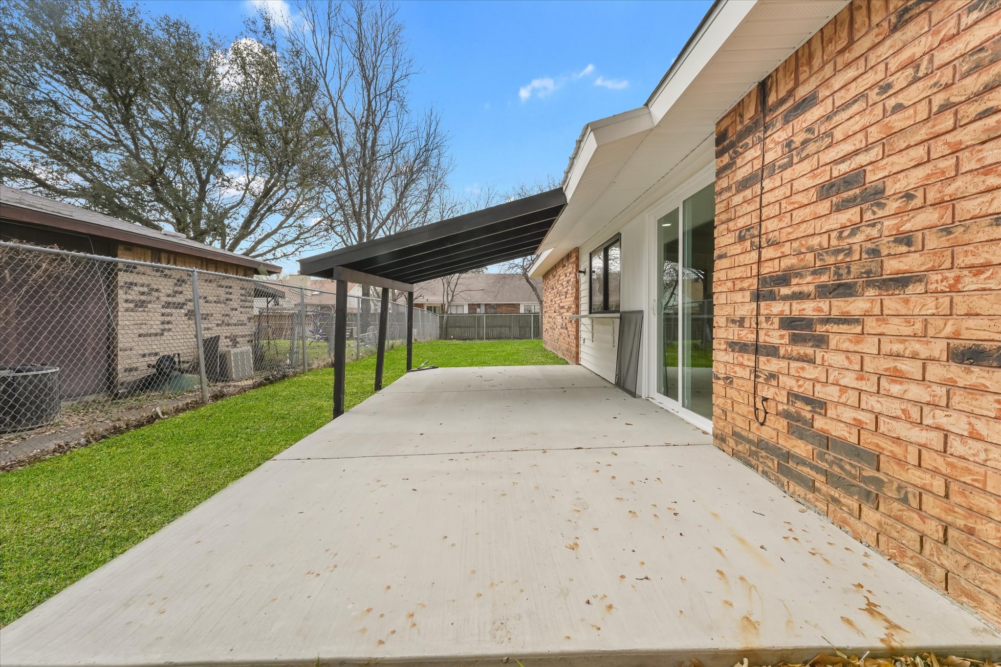 617 Parkvale Lane Grand Prairie TX 75052