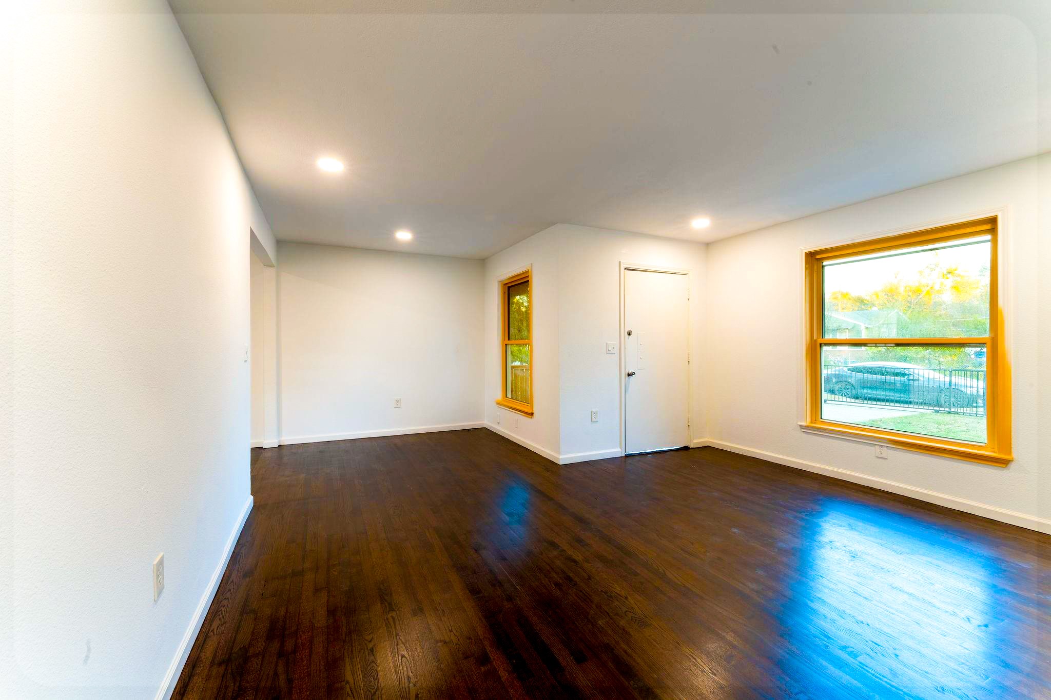 1315 Whitley Drive Dallas TX 75217