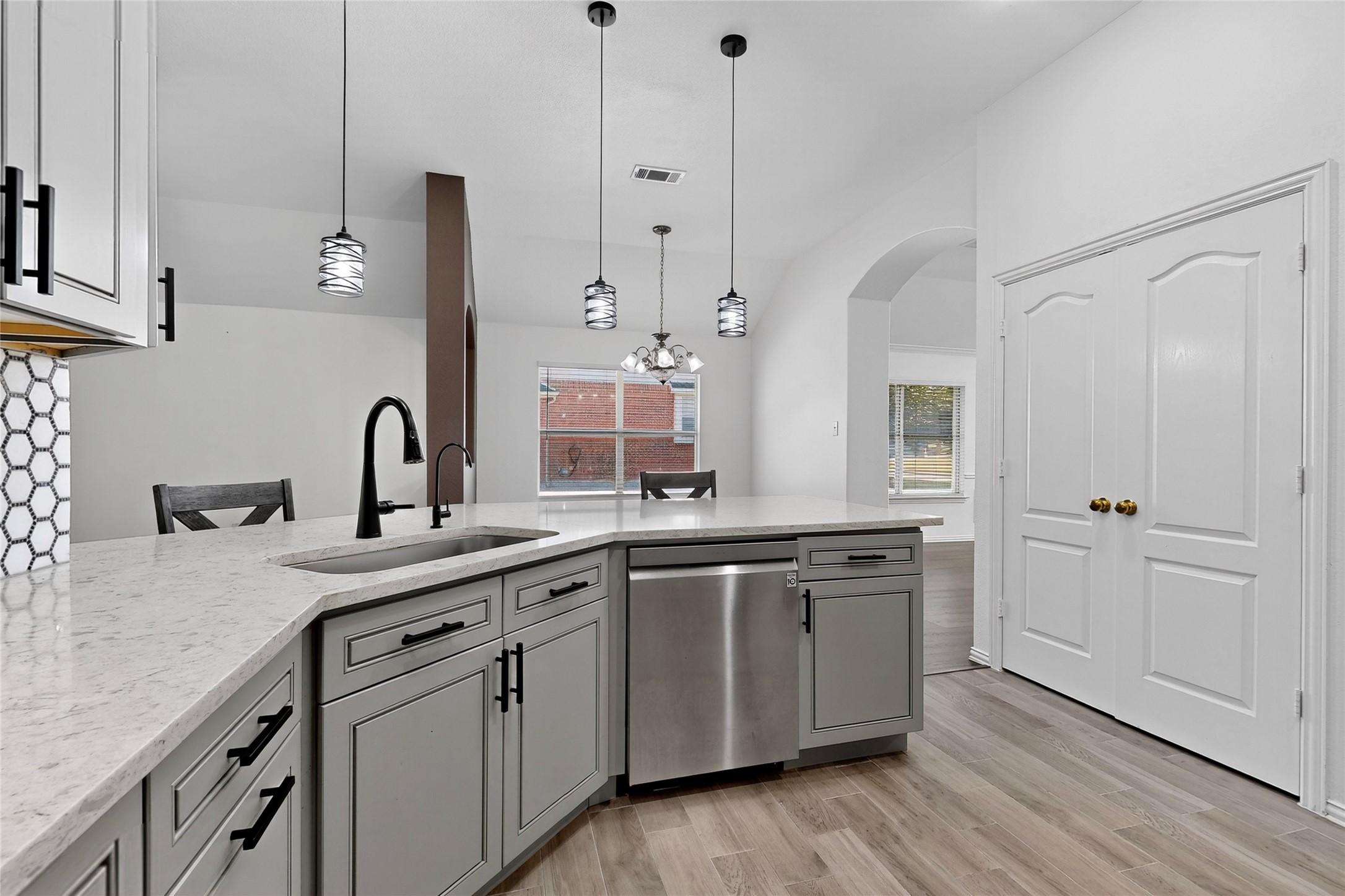 1911 Random Oaks Drive Rockwall TX 75087