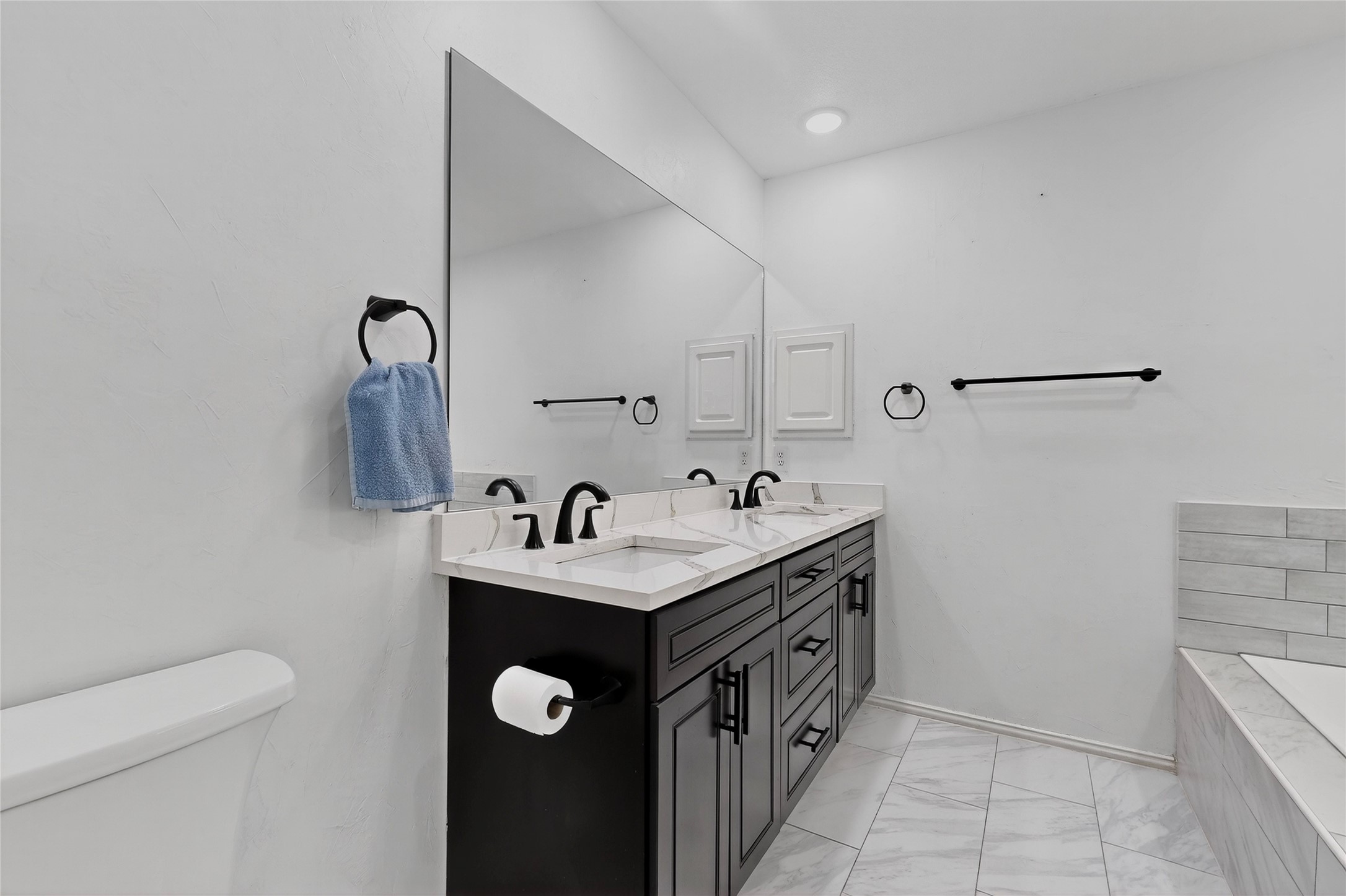 1911 Random Oaks Drive Rockwall TX 75087