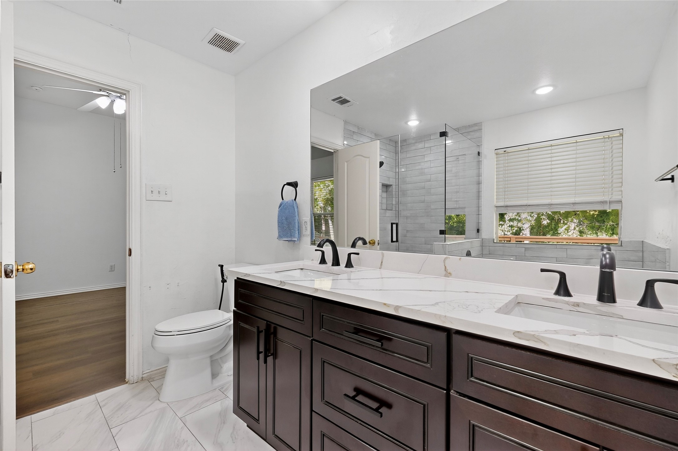 1911 Random Oaks Drive Rockwall TX 75087