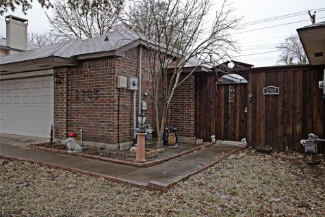 2705 Nova Drive Garland TX 75044