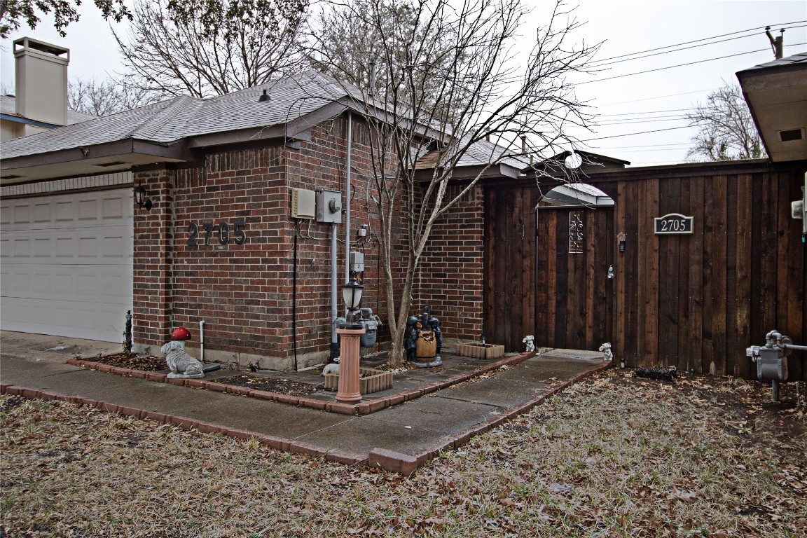 2705 Nova Drive Garland TX 75044