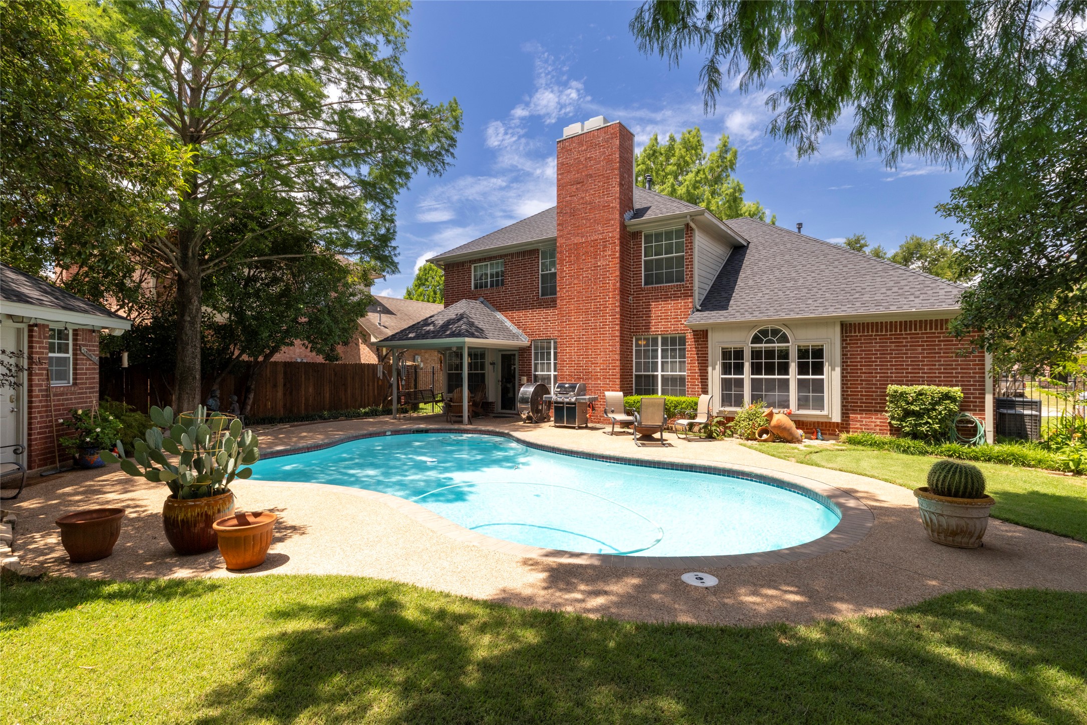 1304 Hillary Lane Arlington TX 76012