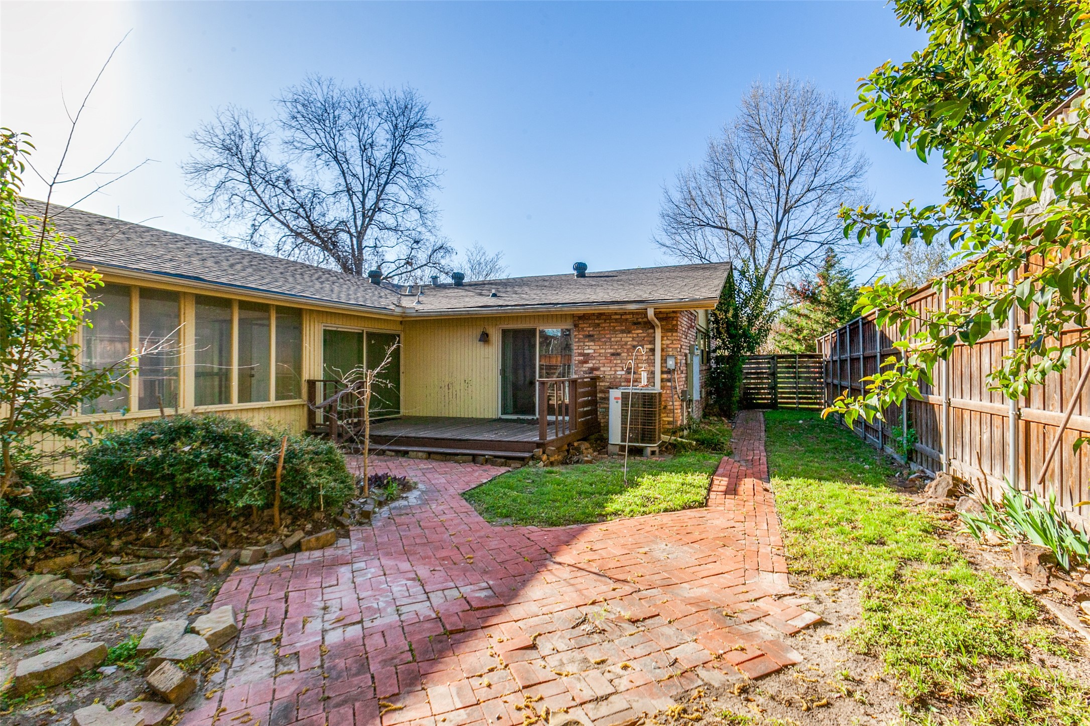 9759 Shoreview Road Dallas TX 75238
