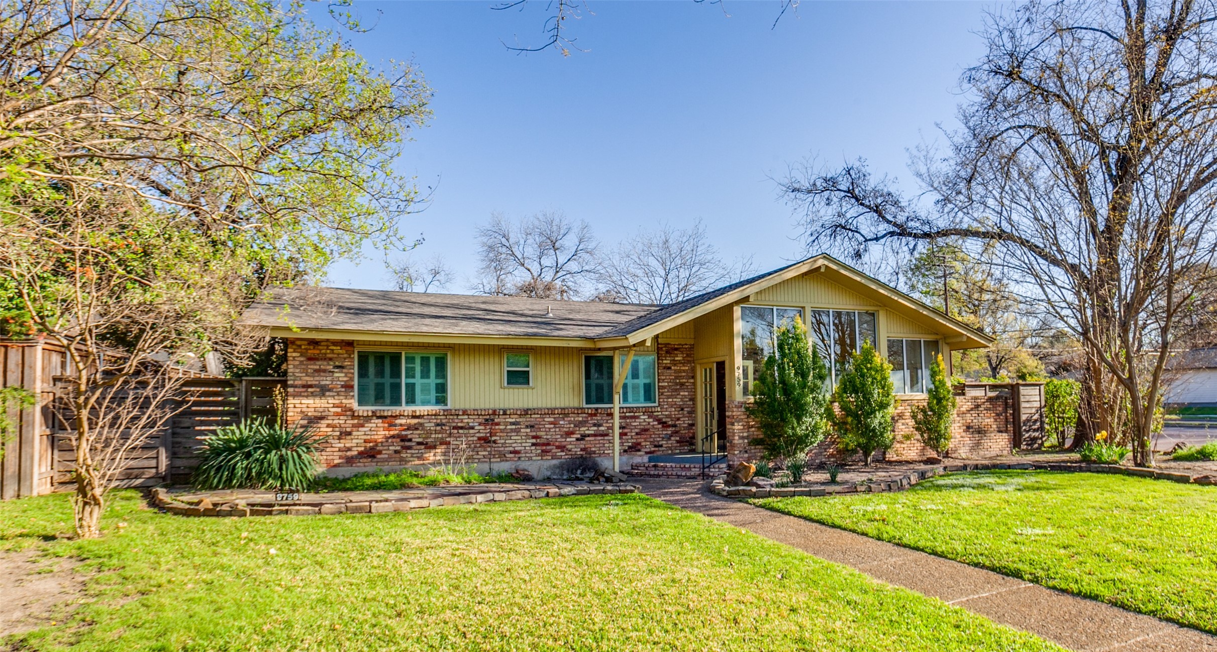 9759 Shoreview Road Dallas TX 75238