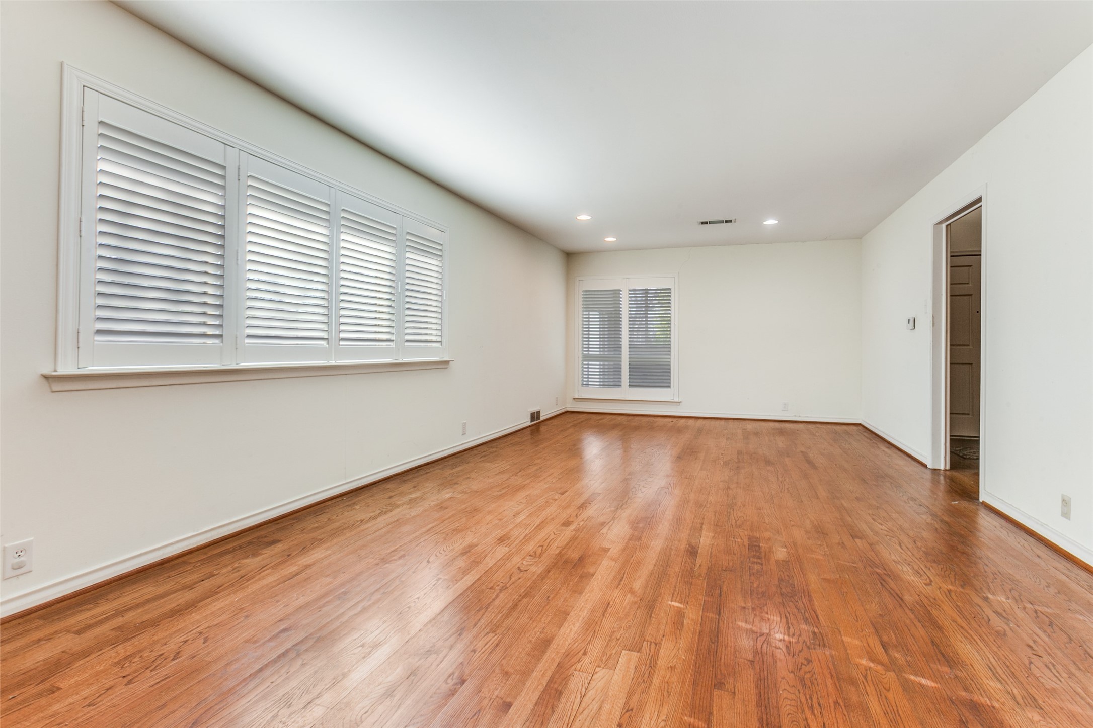 9759 Shoreview Road Dallas TX 75238