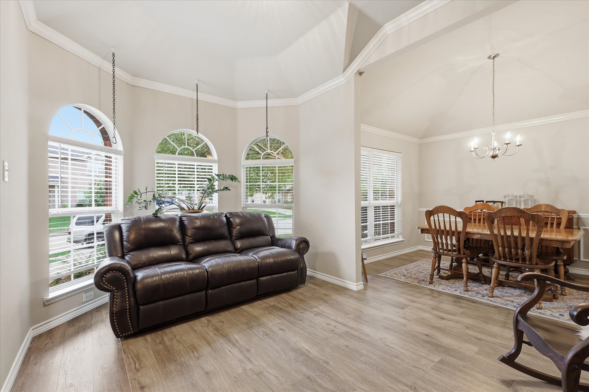 327 Montana Trail Murphy TX 75094