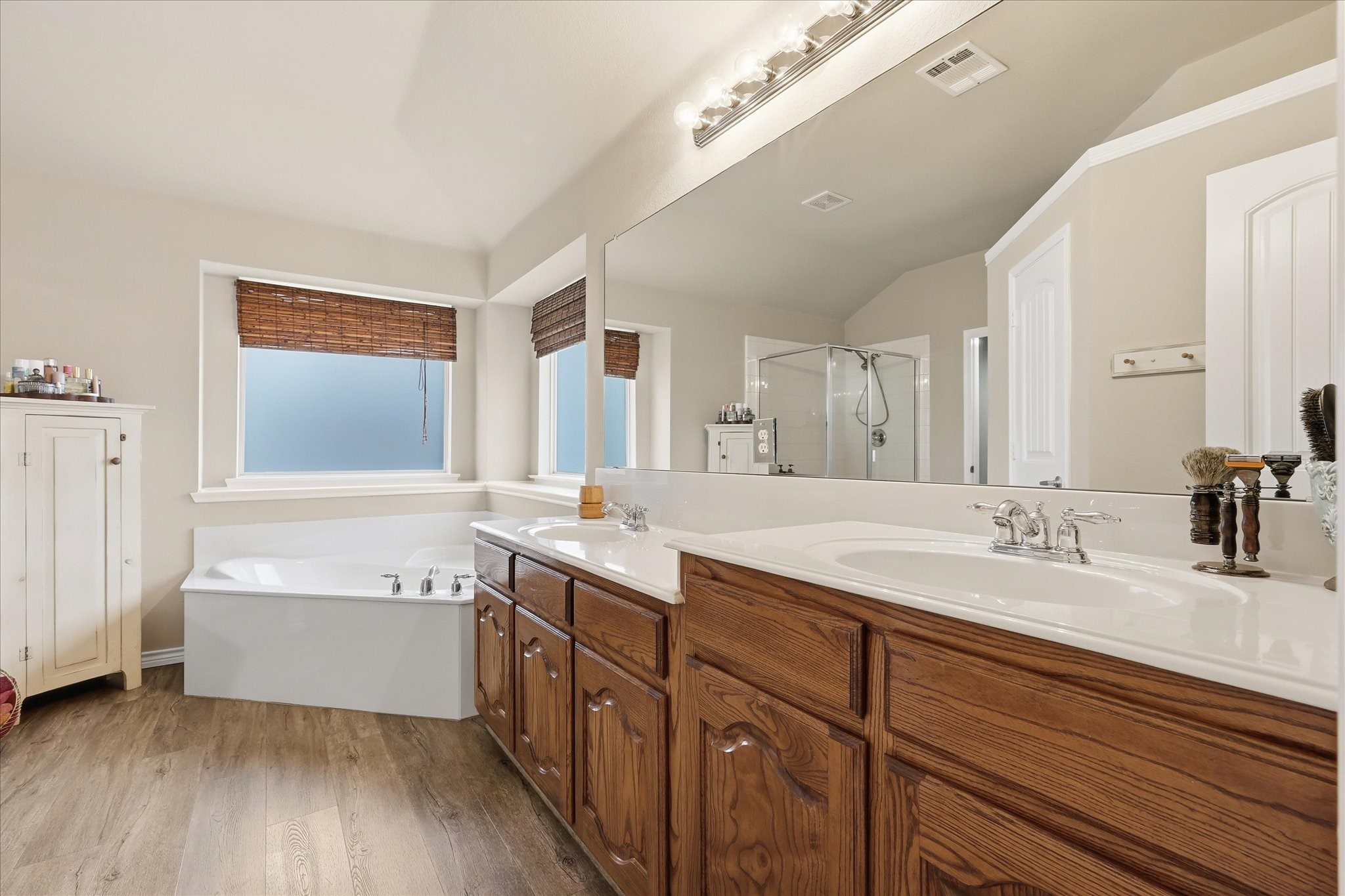 327 Montana Trail Murphy TX 75094