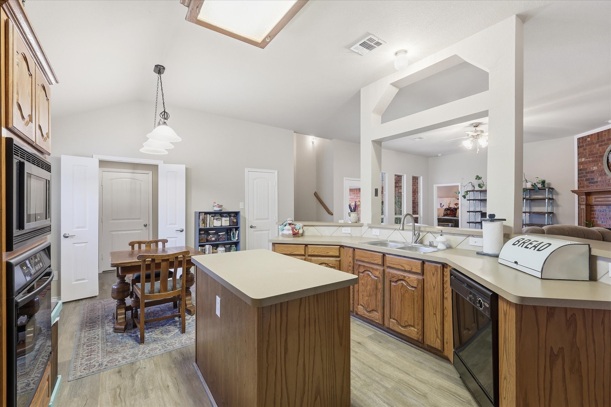 327 Montana Trail Murphy TX 75094