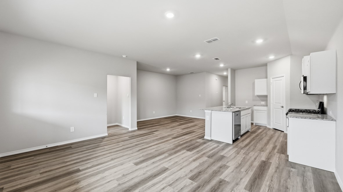 1908 Cherokee Lane Cleburne TX 76033