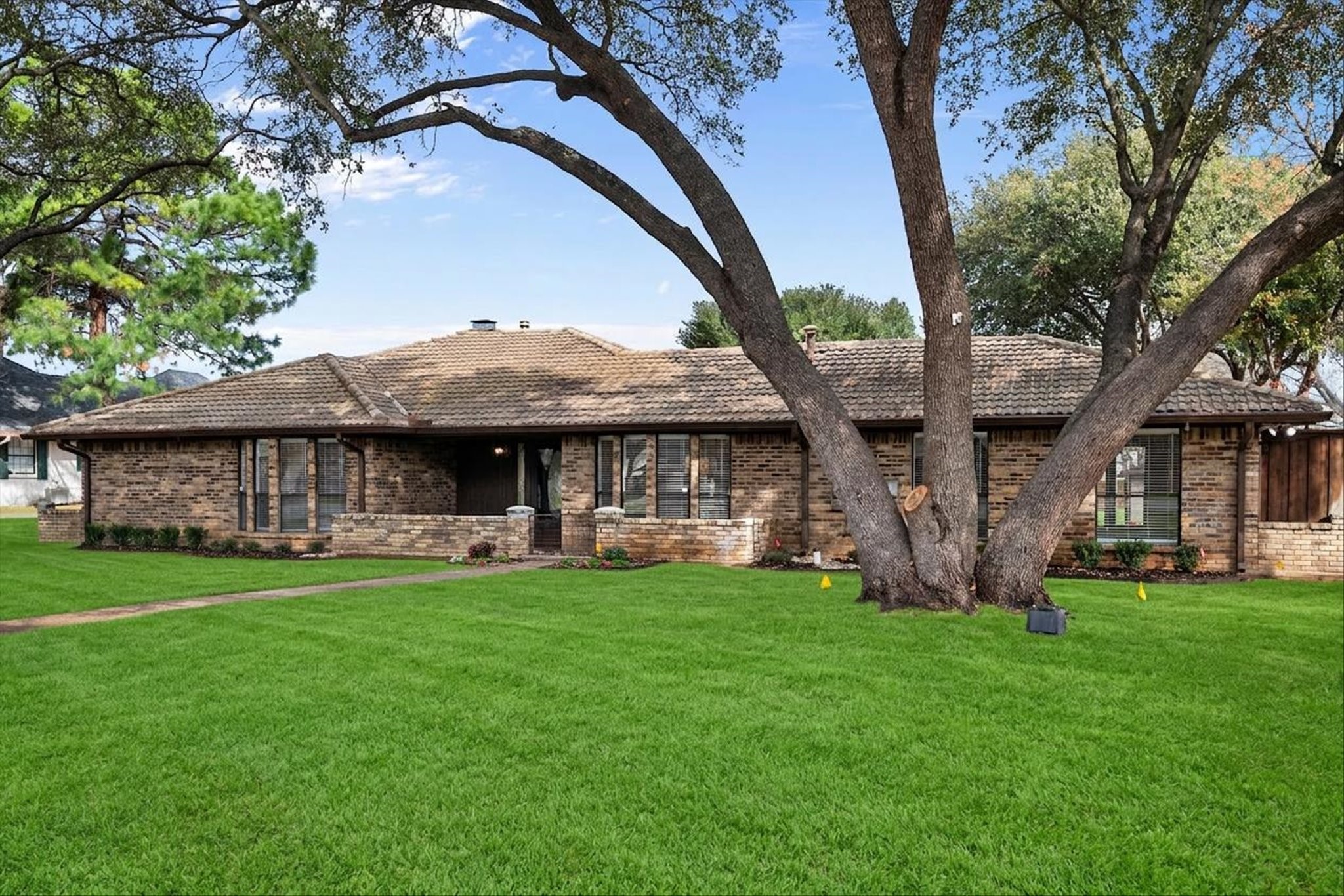 2306 Sunnyvale Road Grand Prairie TX 75050