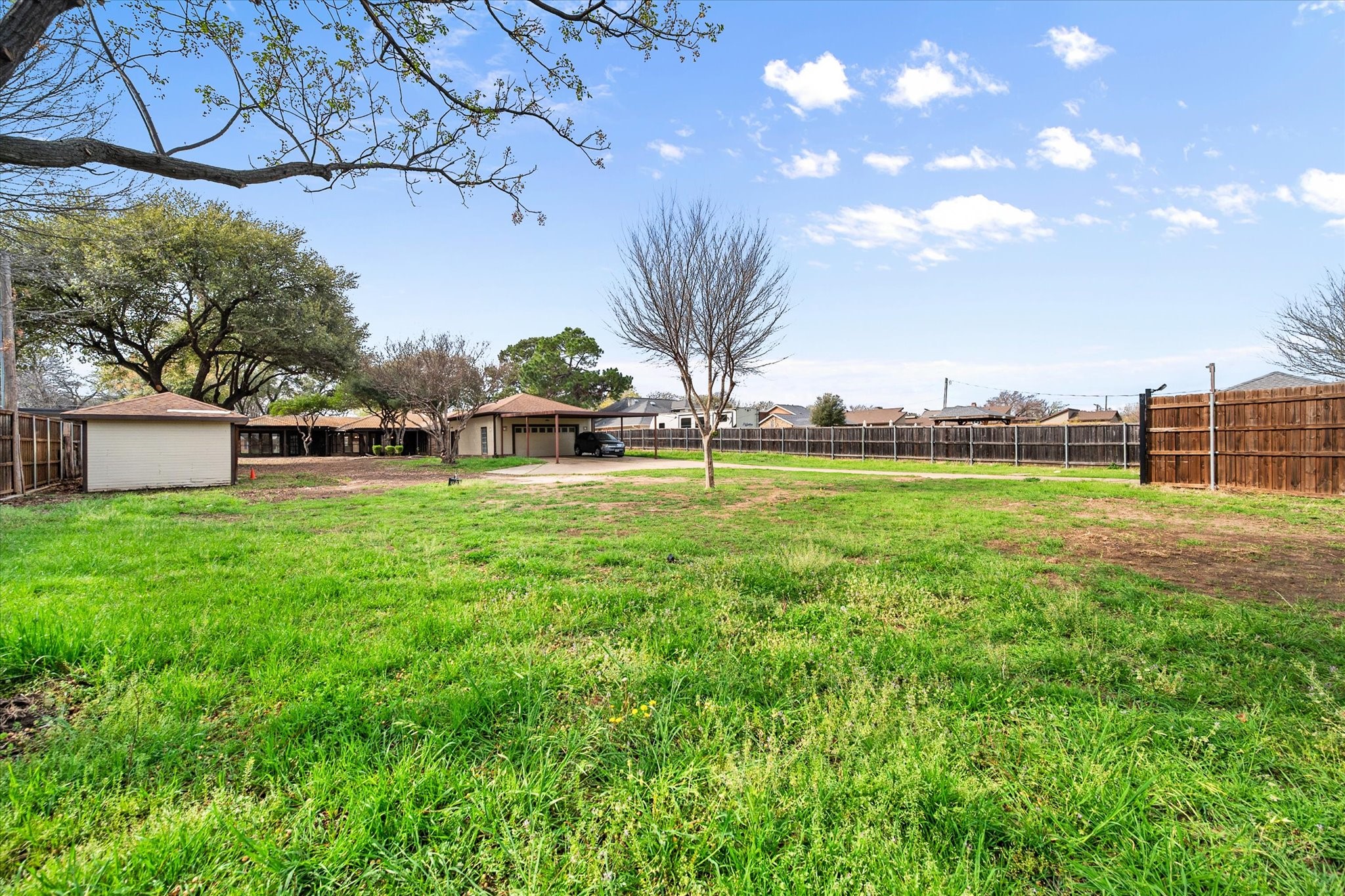 2306 Sunnyvale Road Grand Prairie TX 75050