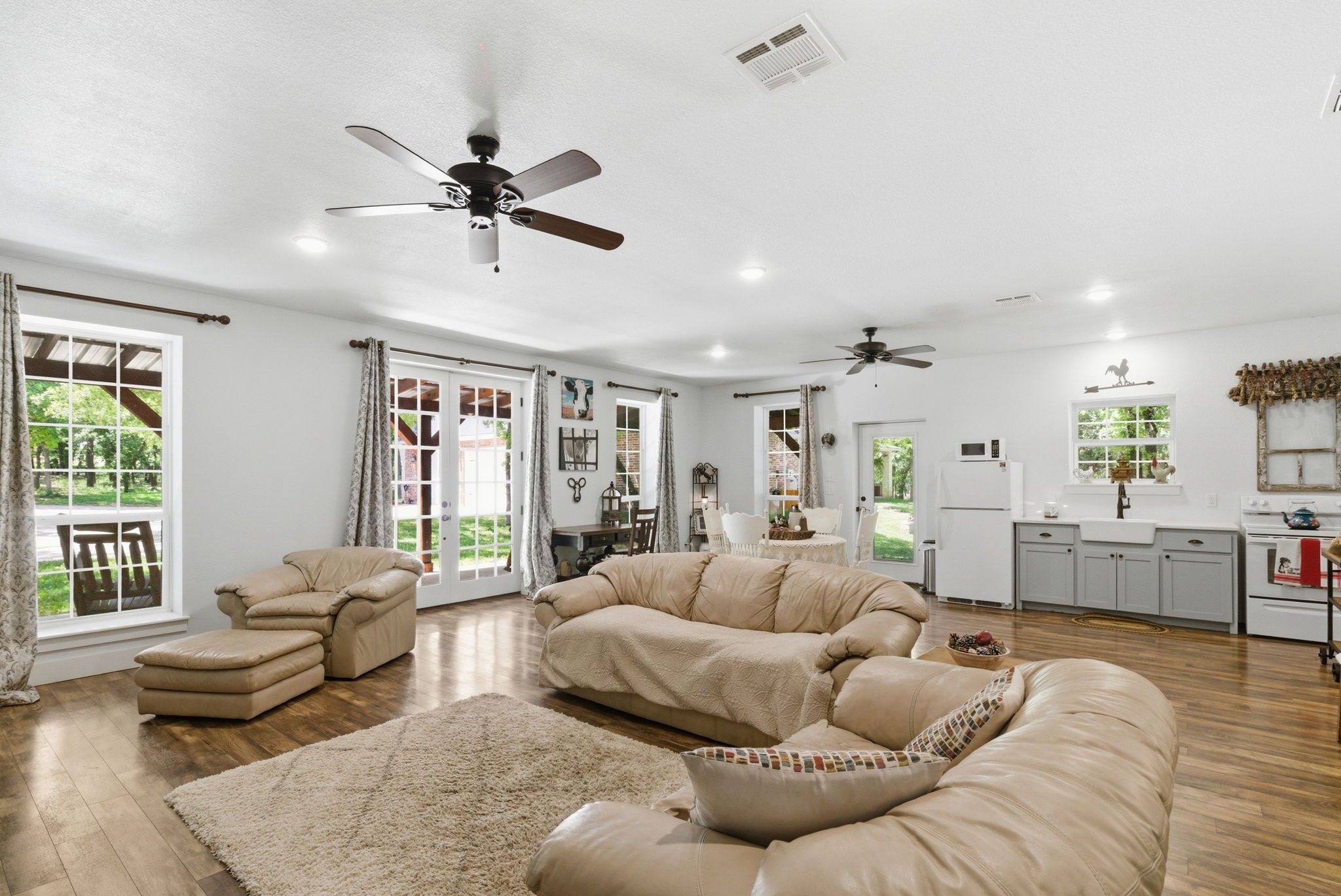 148 Arista Trail Poolville TX 76487