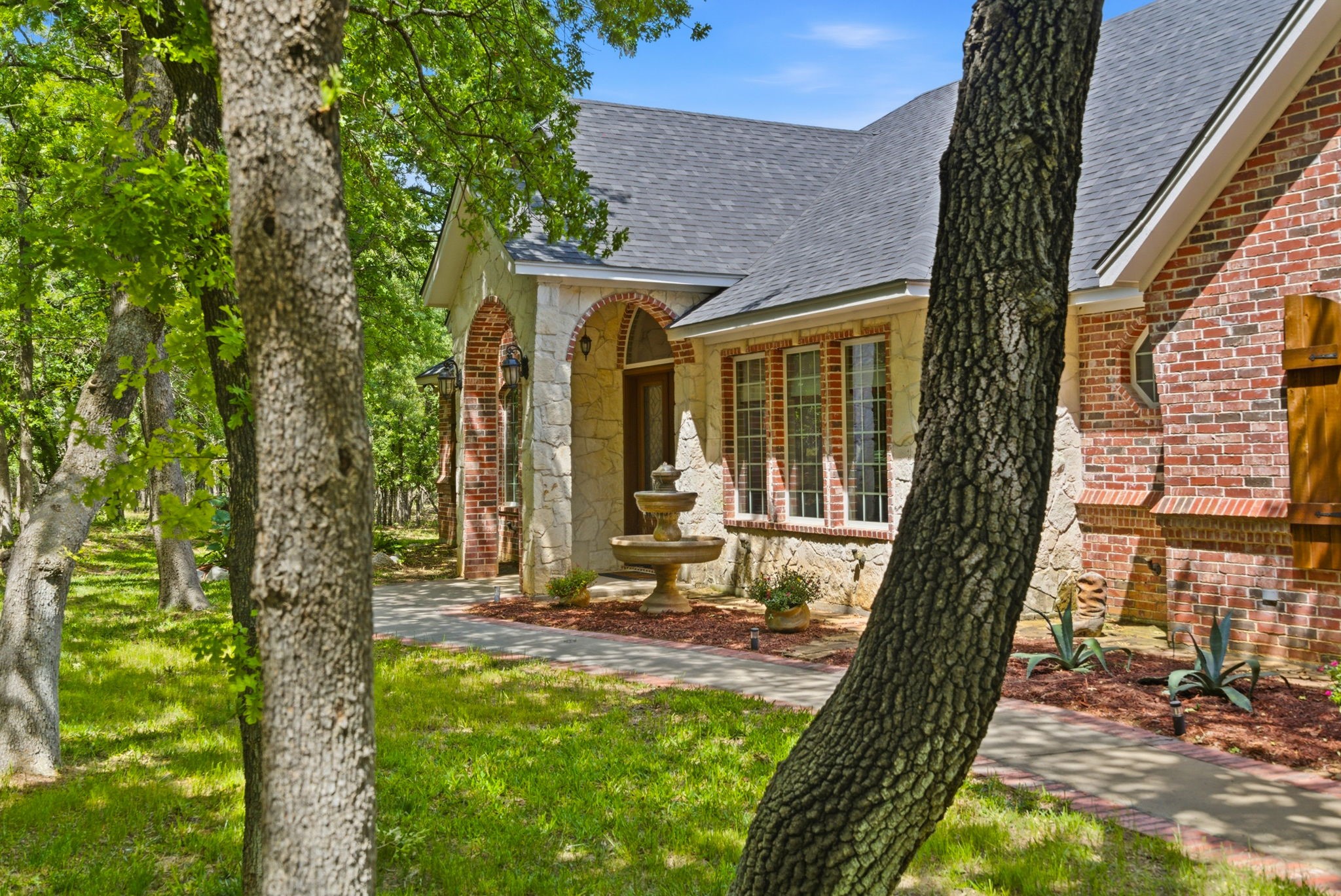 148 Arista Trail Poolville TX 76487