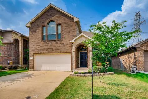1016 Sunderland Lane Fort Worth TX 76134