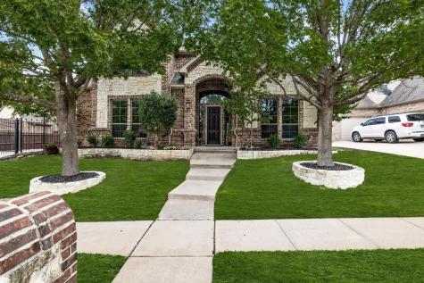 7820 Forest Hills Court North Richland Hills TX 76182