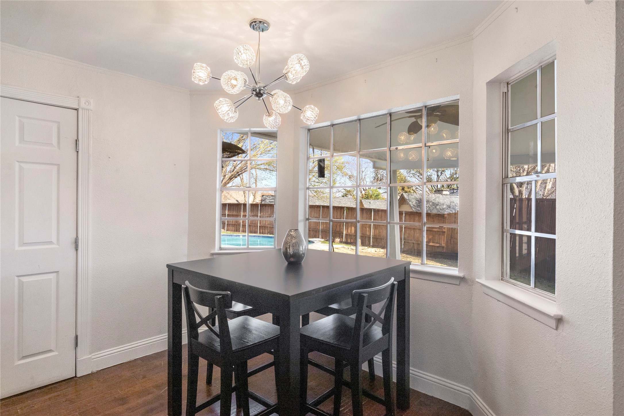 2906 Pacific Court Irving TX 75062