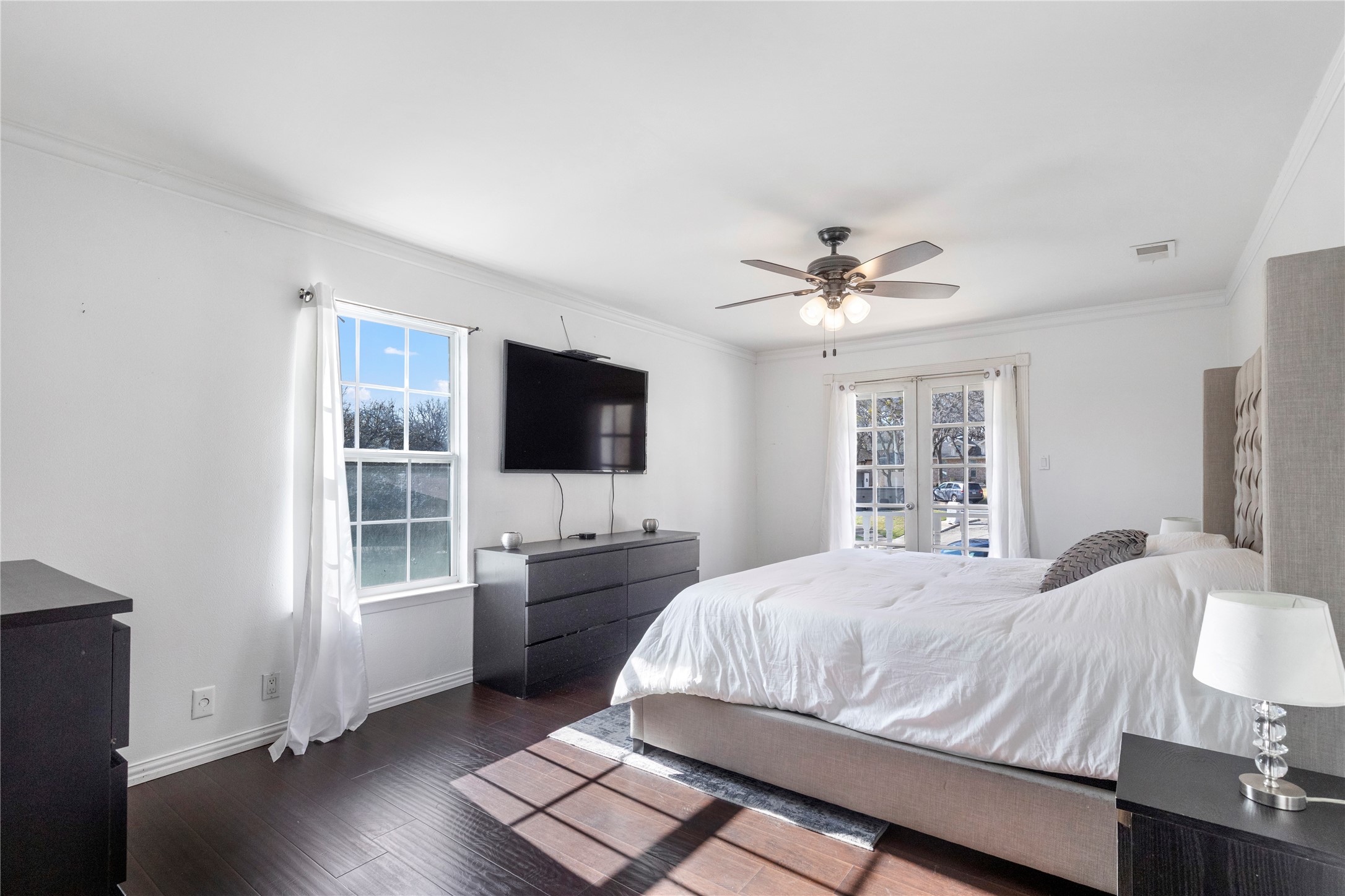 2906 Pacific Court Irving TX 75062