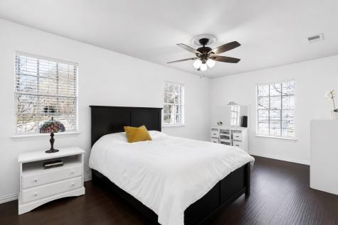 2906 Pacific Court Irving TX 75062