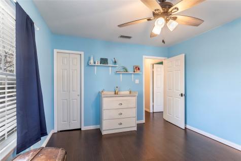 2906 Pacific Court Irving TX 75062