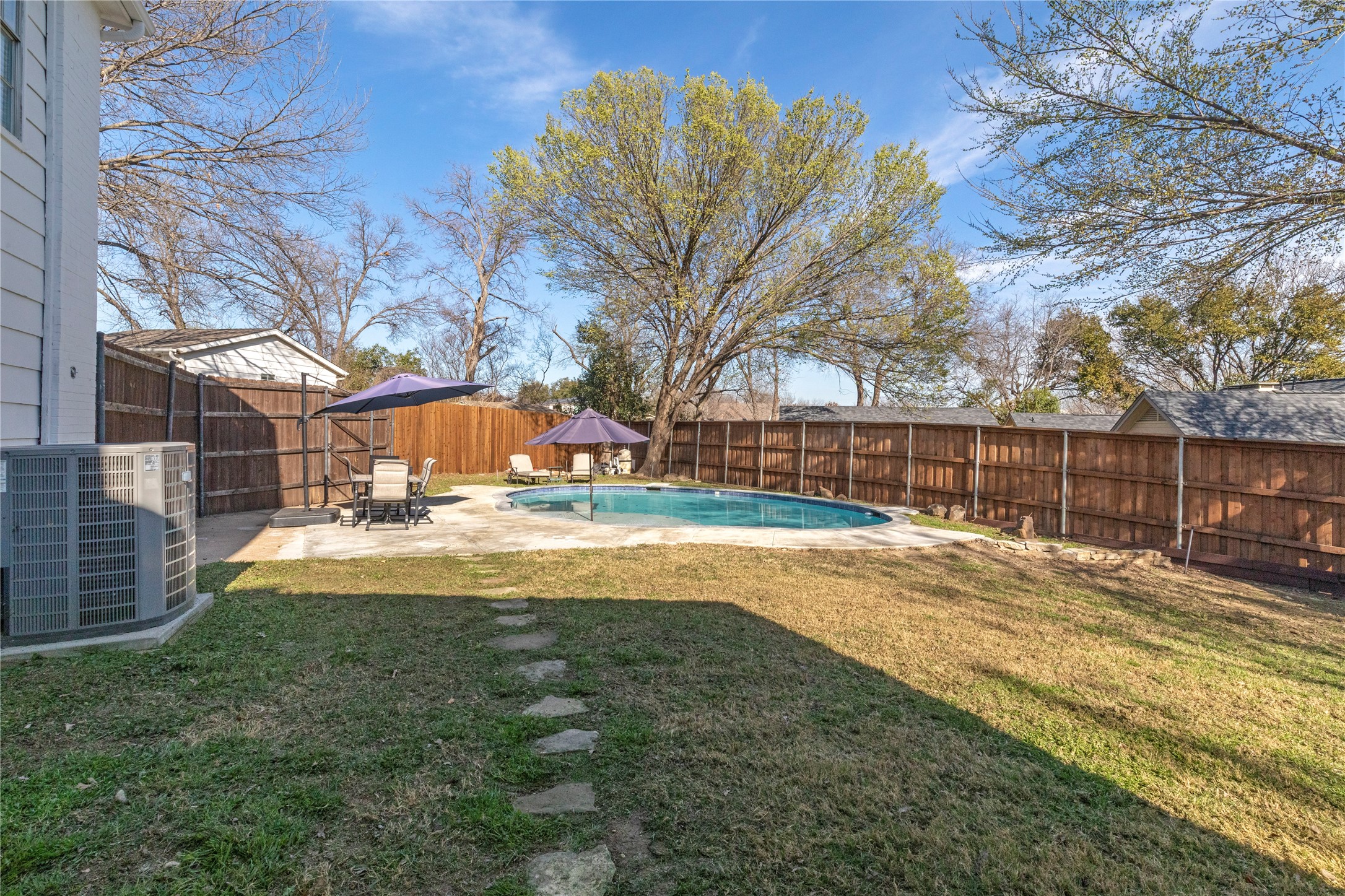 2906 Pacific Court Irving TX 75062
