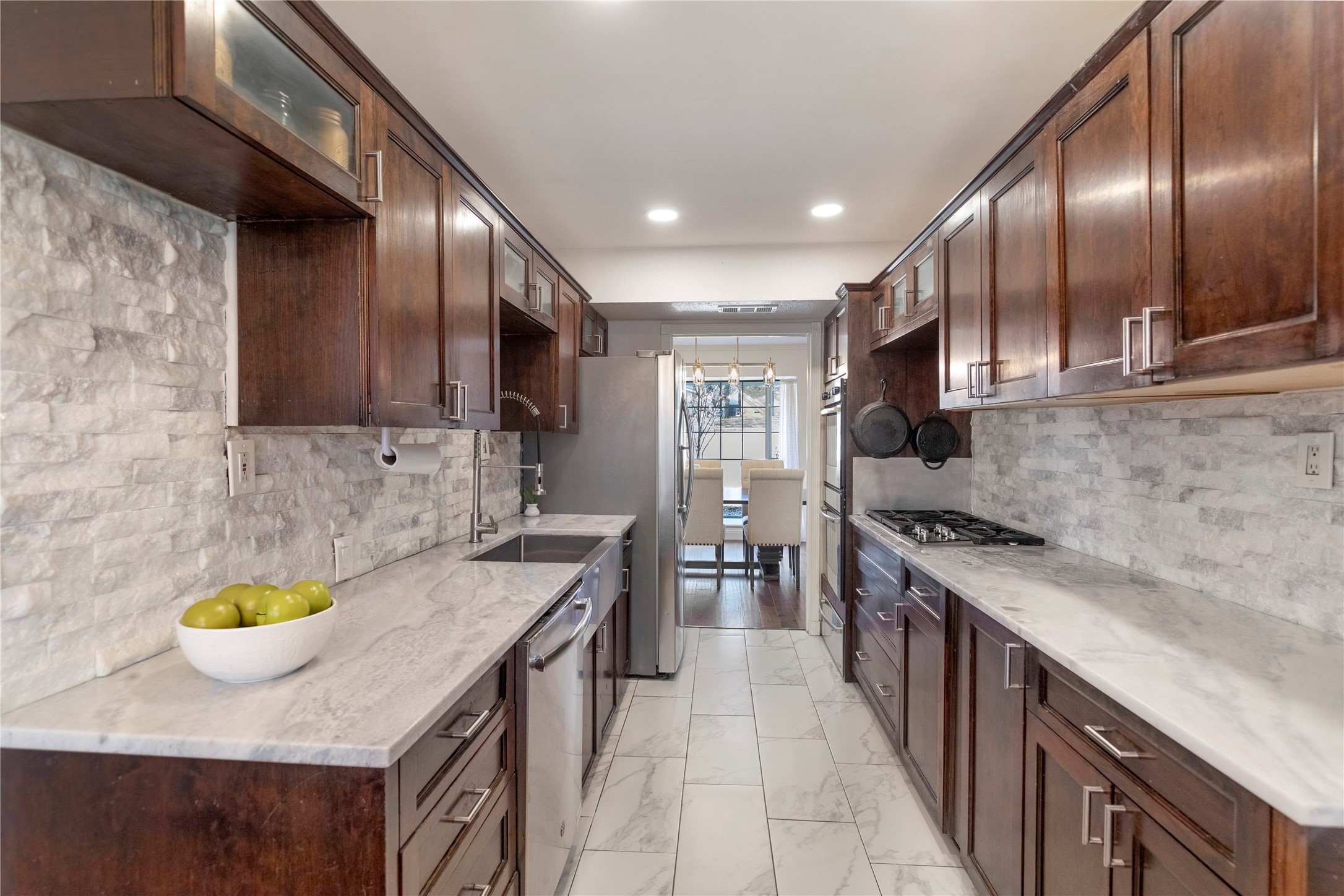 2906 Pacific Court Irving TX 75062