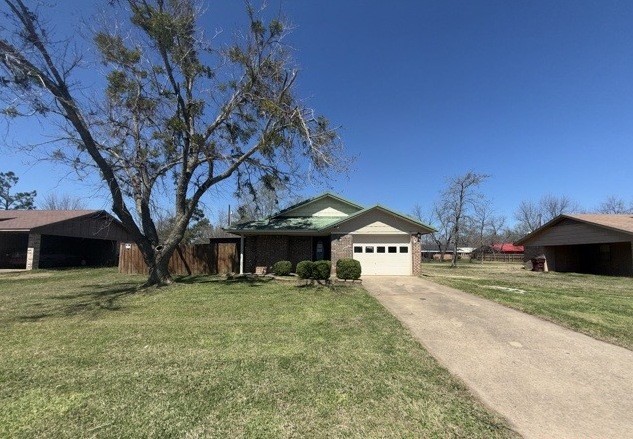 507 W 6th Street Clarksville TX 75426