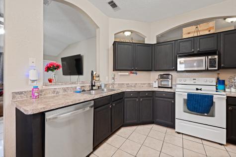 1611 Berry Drive Cleburne TX 76033