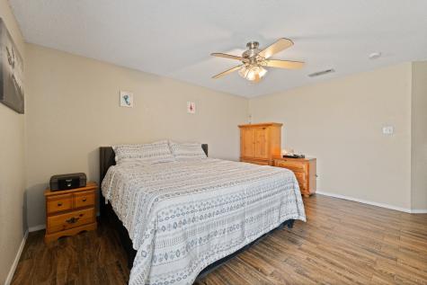 1611 Berry Drive Cleburne TX 76033