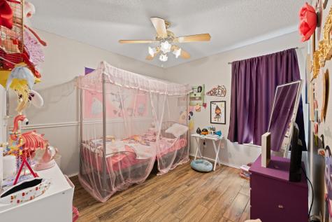 1611 Berry Drive Cleburne TX 76033