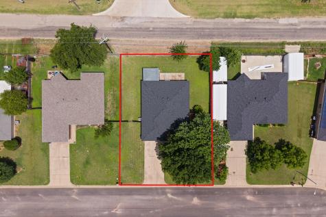 1611 Berry Drive Cleburne TX 76033