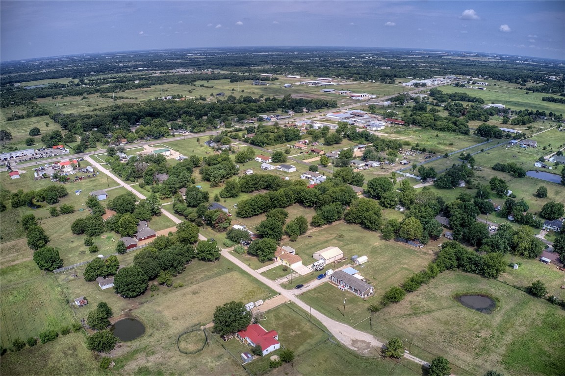 208 Wanda Lane Greenville TX 75402