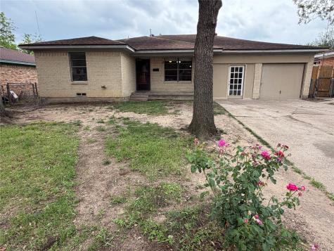8706 Reva Street Dallas TX 75227