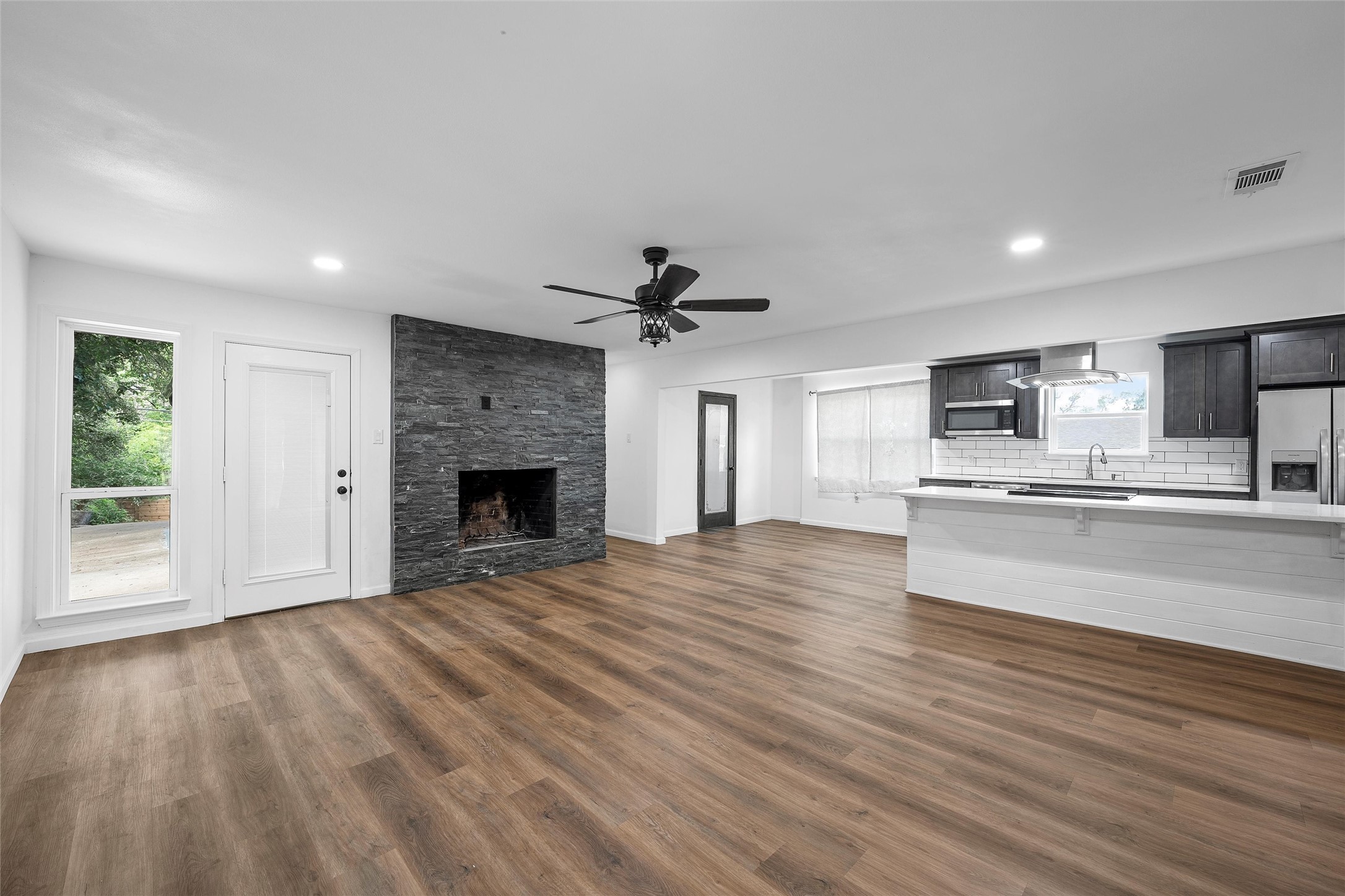 1132 Western Oaks Drive Woodway TX 76712