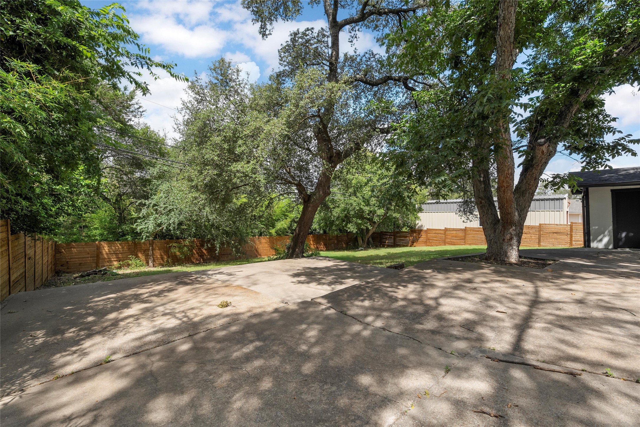 1132 Western Oaks Drive Woodway TX 76712