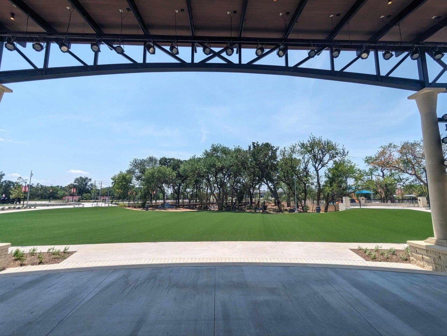 1536 Euclid Alley Corinth TX 76208