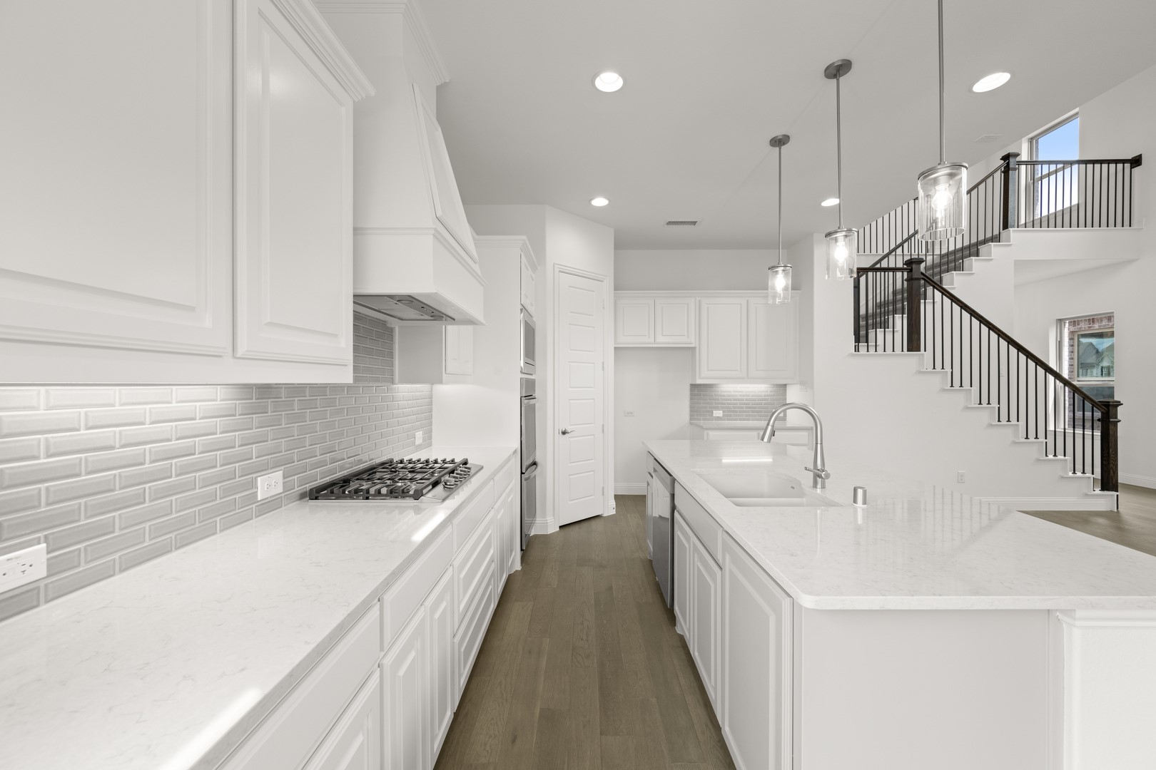 1536 Euclid Alley Corinth TX 76208