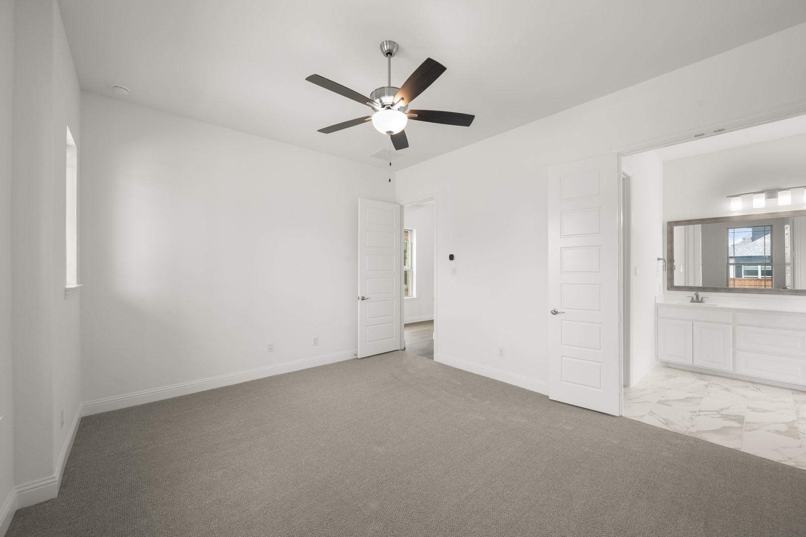 1536 Euclid Alley Corinth TX 76208