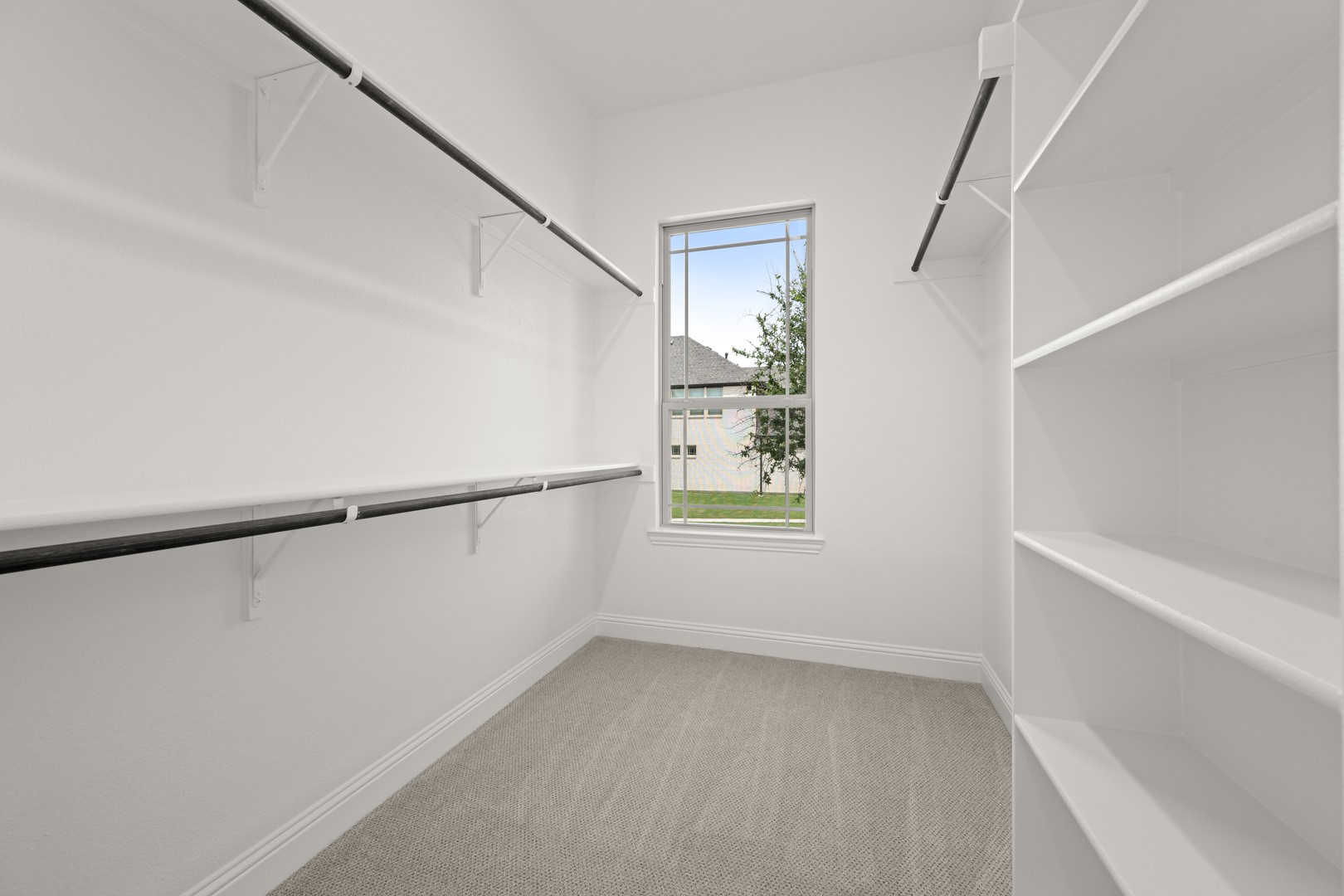 1536 Euclid Alley Corinth TX 76208