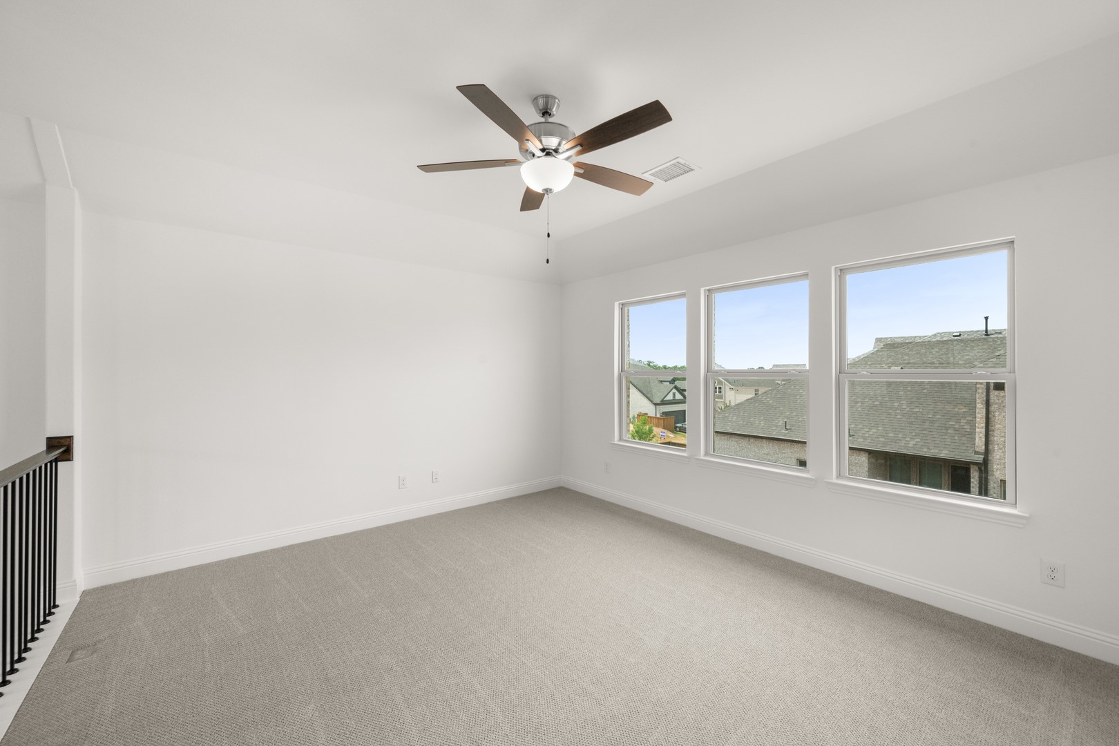 1536 Euclid Alley Corinth TX 76208