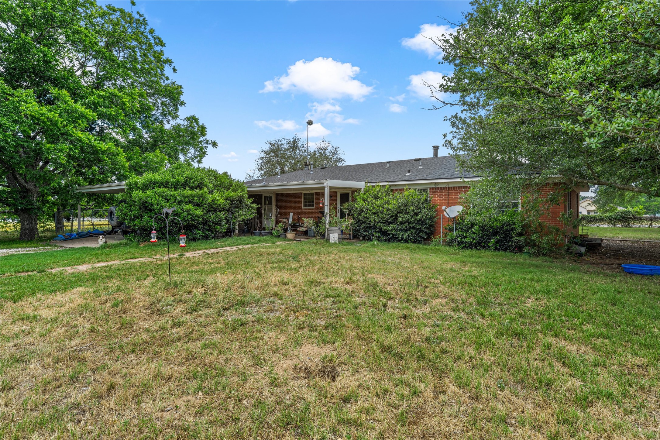 2554 State Highway 22 Whitney TX 76692