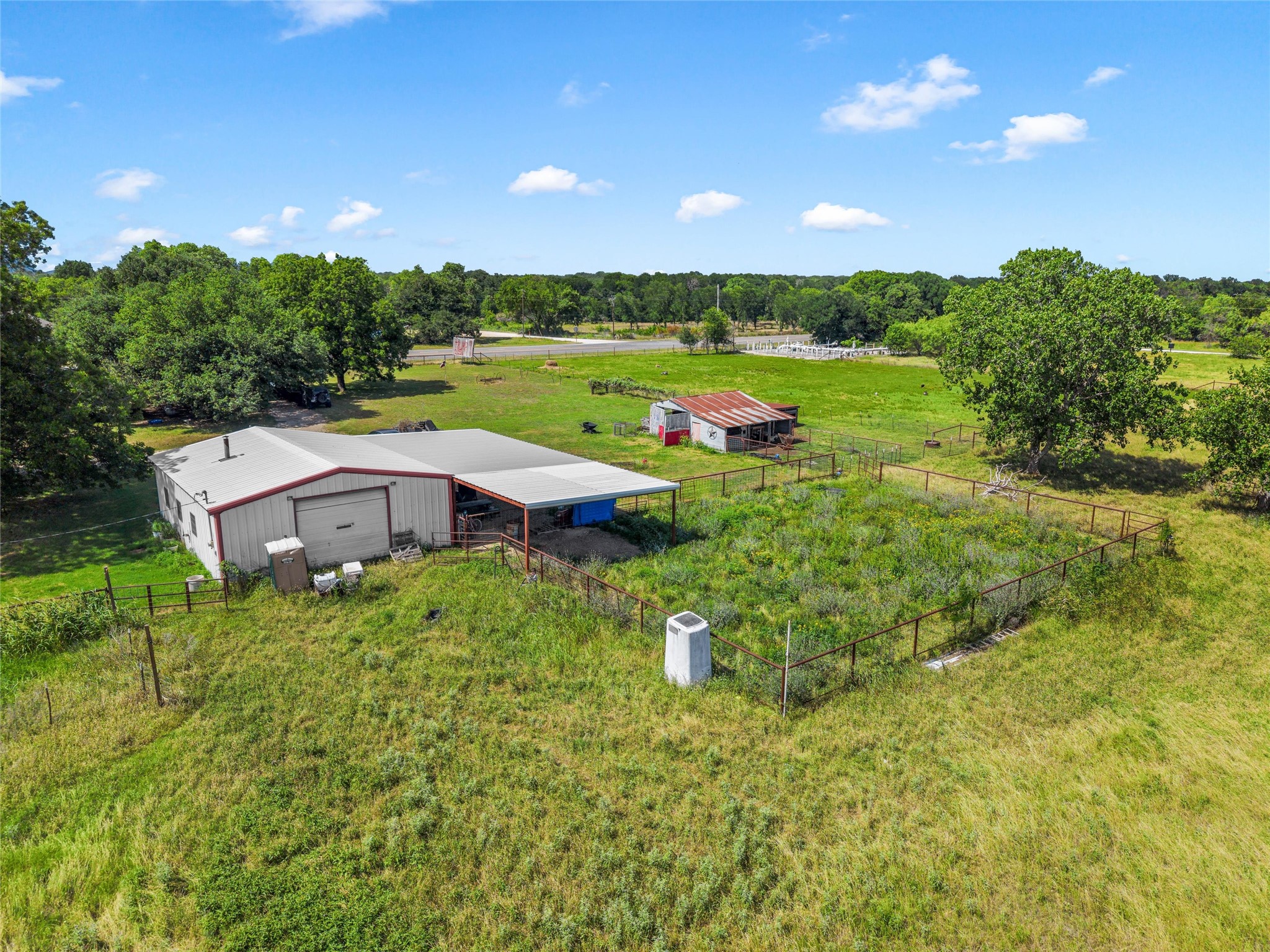2554 State Highway 22 Whitney TX 76692
