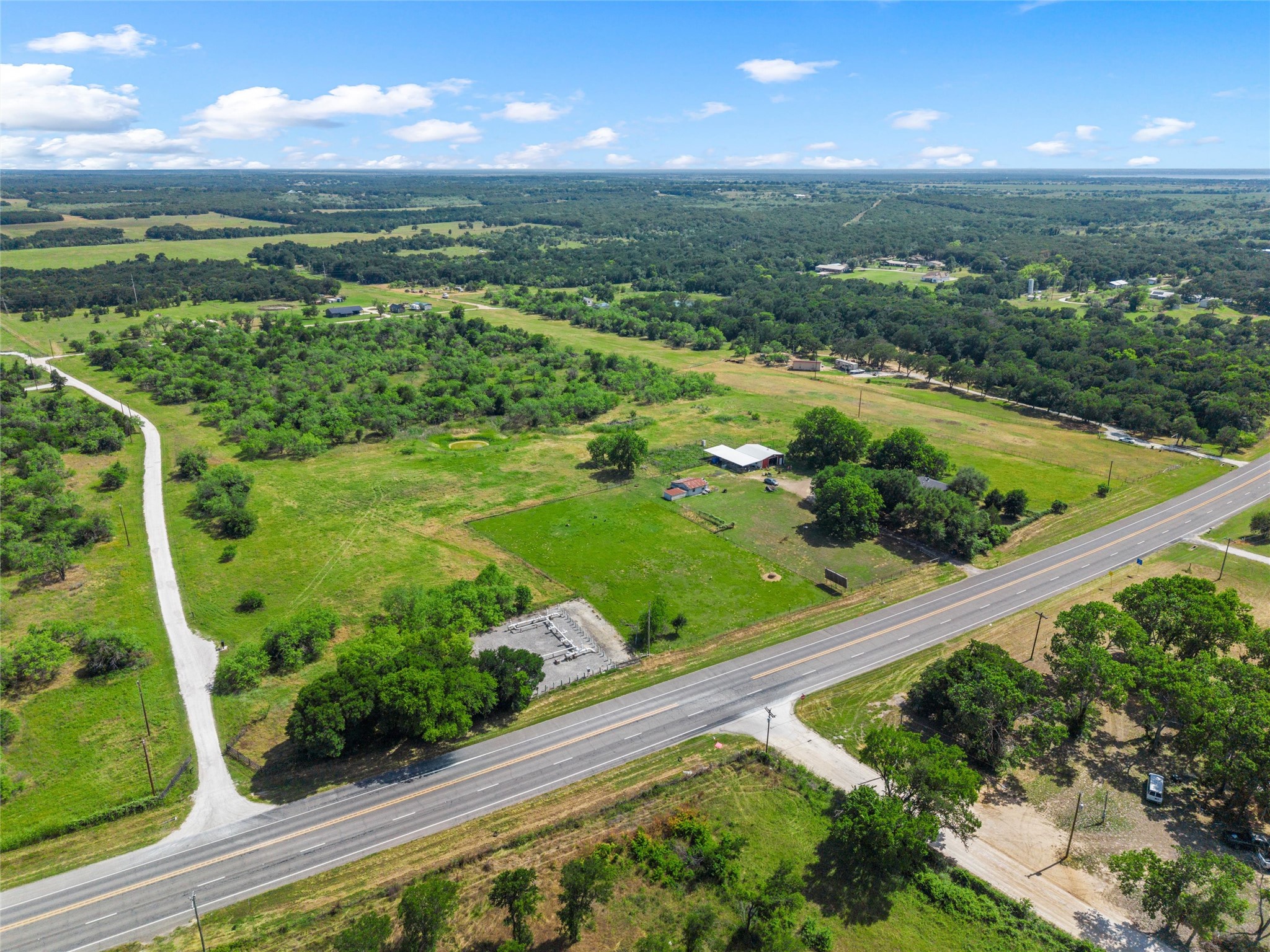 2554 State Highway 22 Whitney TX 76692