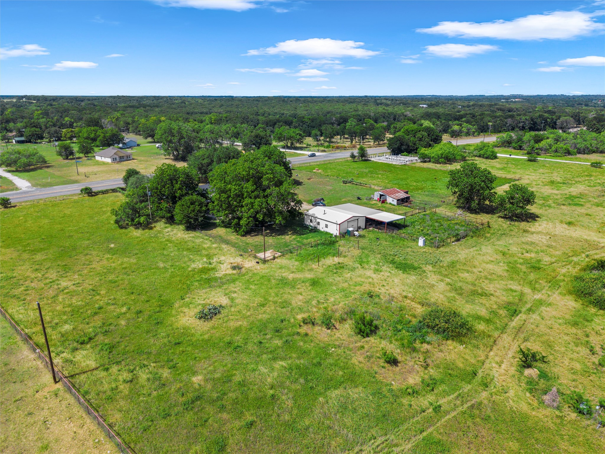 2554 State Highway 22 Whitney TX 76692