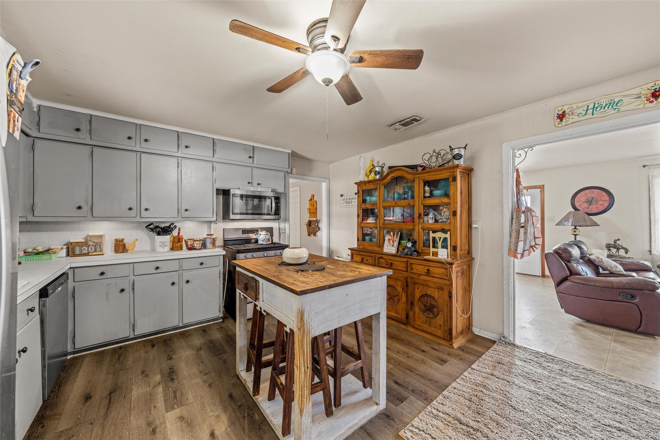 2554 State Highway 22 Whitney TX 76692