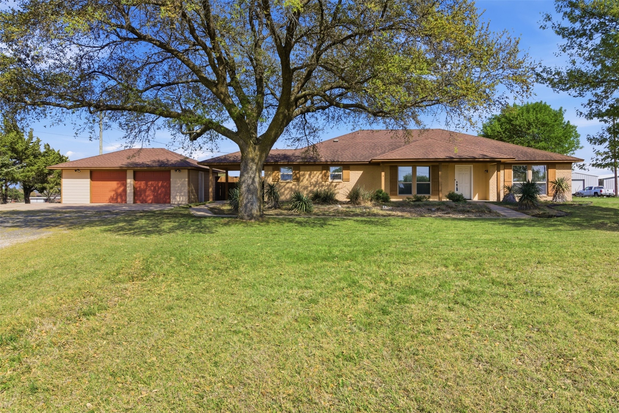1570 Bryson Lane Midlothian TX 76065