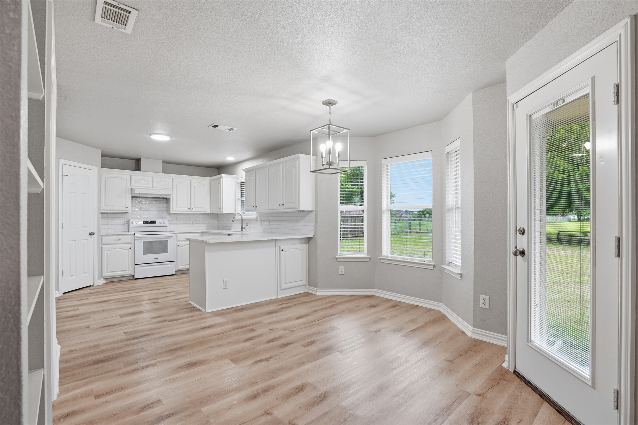 1022 Batchler Road Red Oak TX 75154