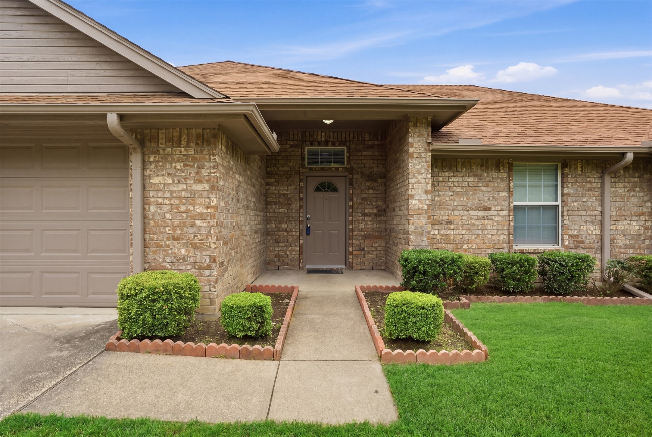 1022 Batchler Road Red Oak TX 75154